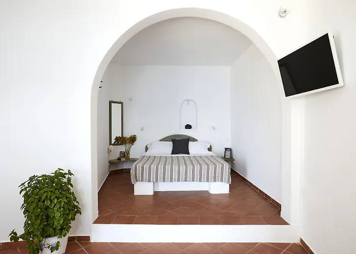 Allure Breeze 4* Oia