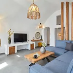 Allure Breeze Bed & Breakfast Oia (Santorini)