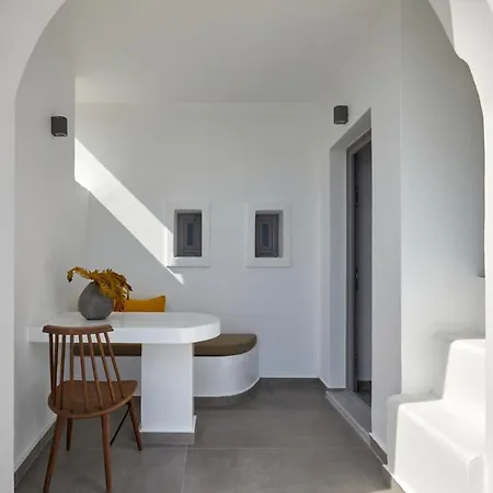 Allure Breeze Alojamento de Acomodação e Pequeno-almoço Oia