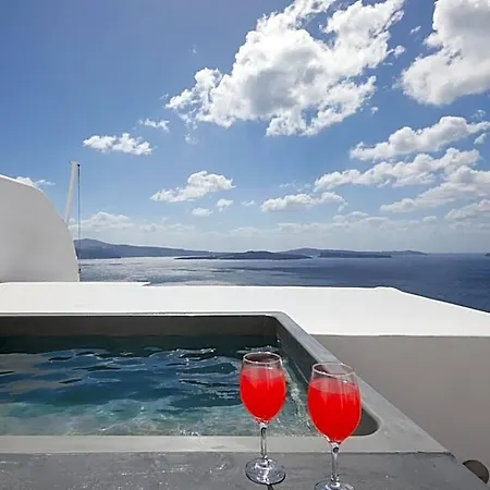 Allure Breeze Bed and Breakfast Οία