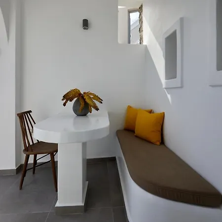Allure Breeze Bed & Breakfast Oia (Santorini)