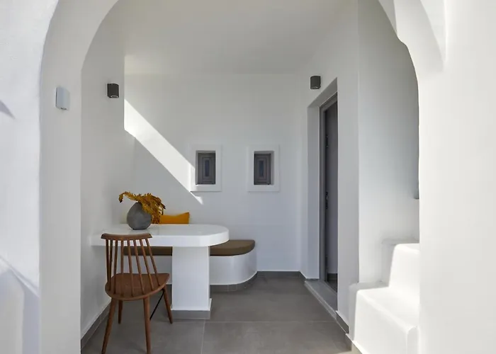 Allure Breeze Bed and Breakfast Οία