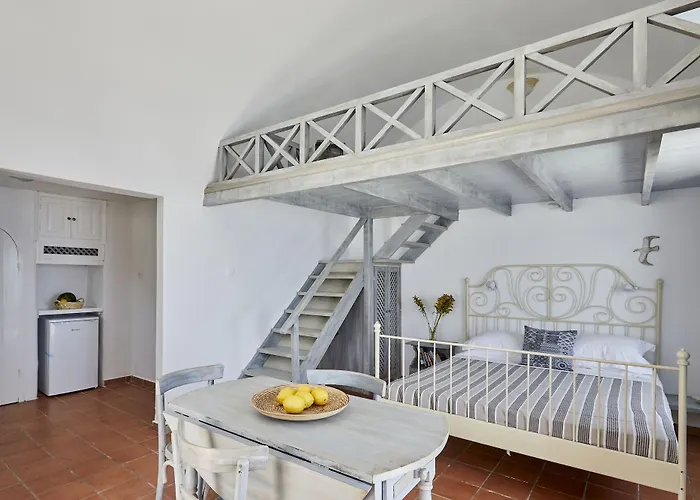 Allure Breeze Οία